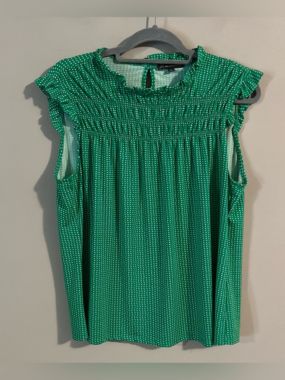 $8💚Adrianna Papell Shirt
